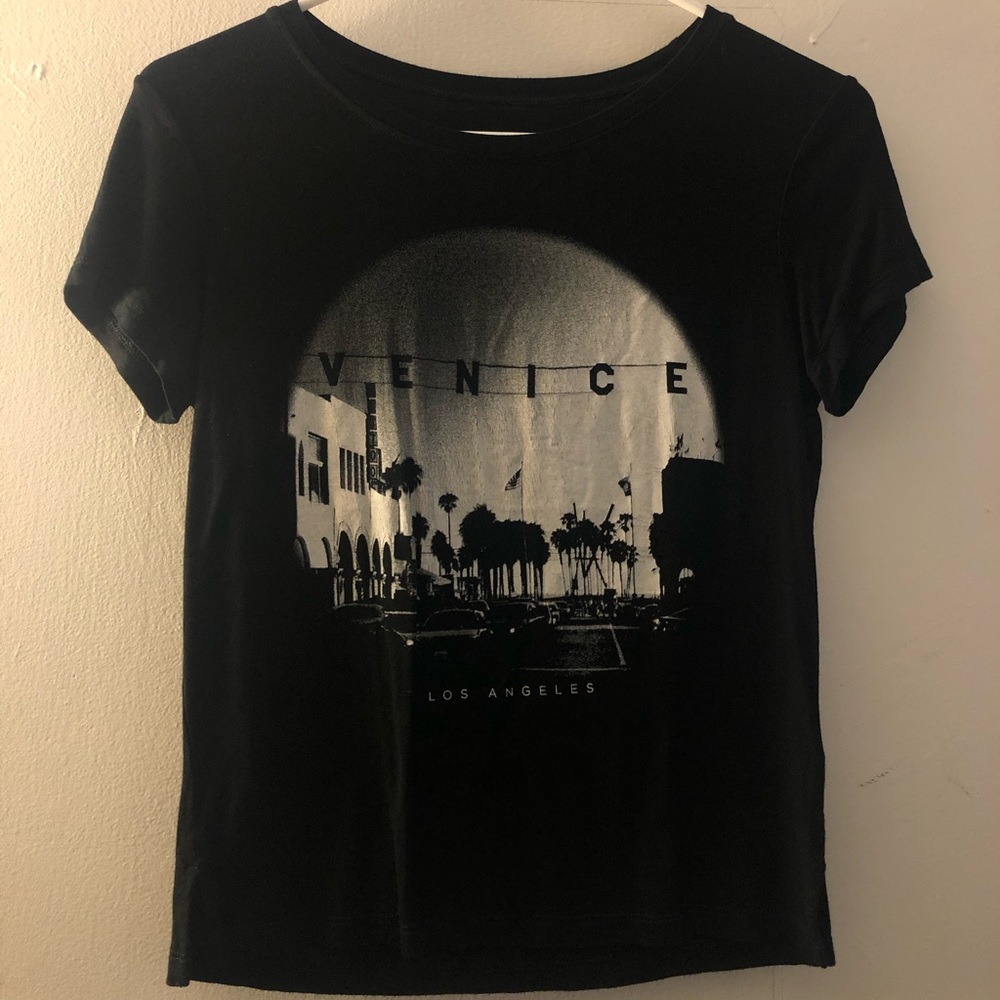 Venice black semi crop top
